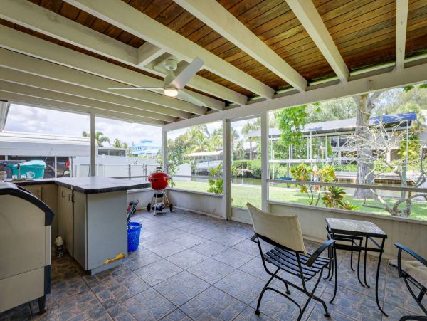 Palmetto Vacation Home Three Bedrooms Sleeps 6 Guests