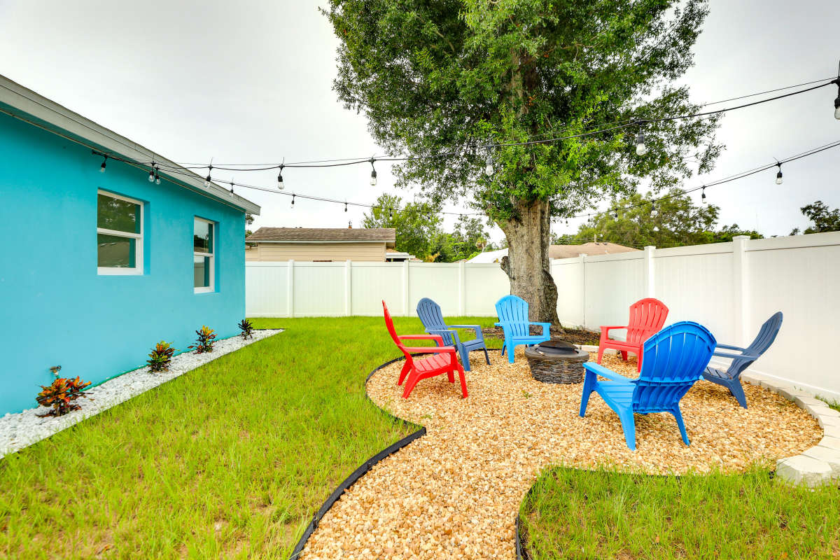 Palmetto Vacation Home Three Bedrooms Sleeps 6 Guests