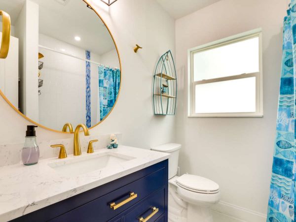 Palmetto Vacation Home Three Bedrooms Sleeps 6 Guests