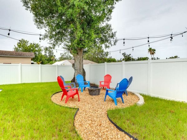 Palmetto Vacation Home Three Bedrooms Sleeps 6 Guests