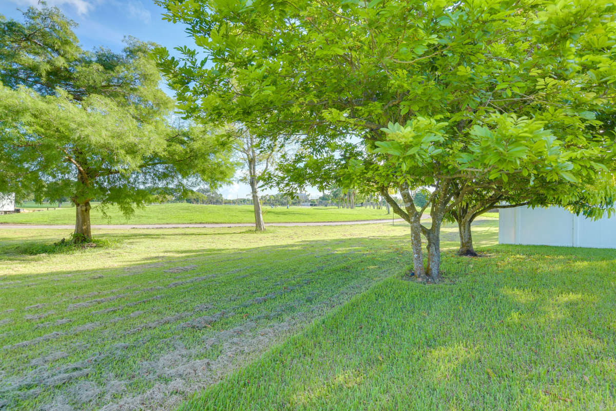 Anna Maria Island Holmes Beach Home 1065782