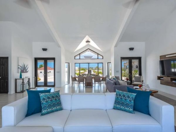 Oceanfront Anguilla Vacation Pool Home Four Bedroom
