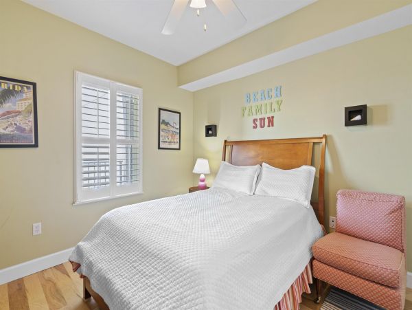 Gulf Shores Vacation Condo Three Bedroom