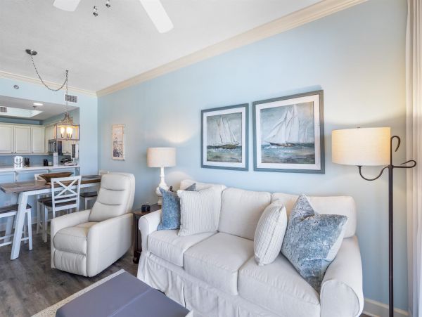 Lovely 3 Bedroom Vacation Condo with Full Ocean Views
