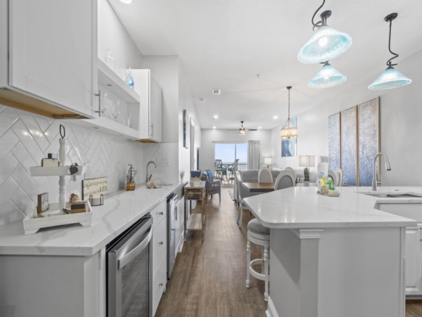 Stunning 3 Bedroom Vacation Condo with Great Views