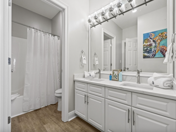 Stunning 3 Bedroom Vacation Condo with Great Views