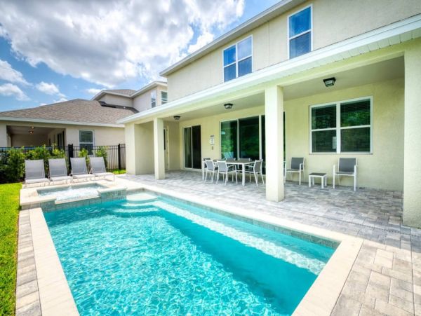 Luxury Orlando Vacation Rental Home Near Disney World – Sleeps 14 with Pool & Theater