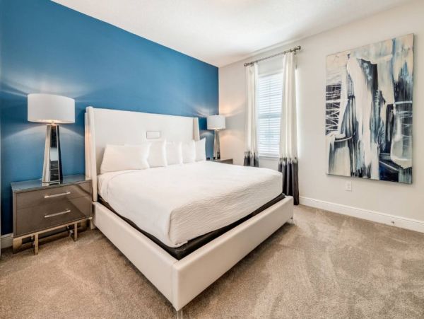 Luxury Orlando Vacation Rental Home Near Disney World – Sleeps 14 with Pool & Theater