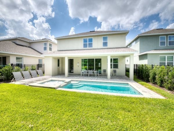 Luxury Orlando Vacation Rental Home Near Disney World – Sleeps 14 with Pool & Theater