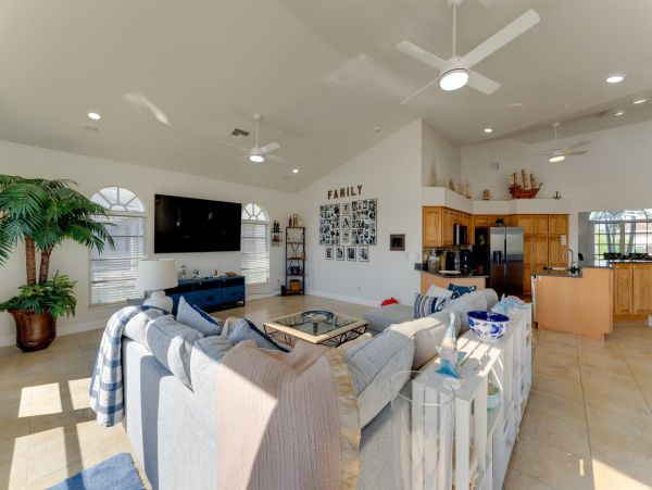 Waterfront Cape Coral 3 Bedroom Vacation Home