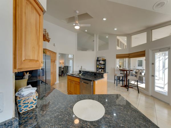 Waterfront Cape Coral 3 Bedroom Vacation Home