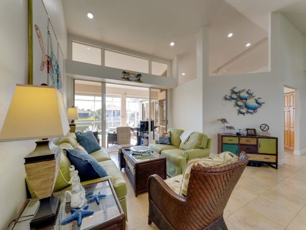 Waterfront Cape Coral 3 Bedroom Vacation Home