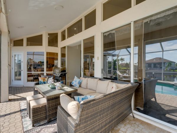 Waterfront Cape Coral 3 Bedroom Vacation Home