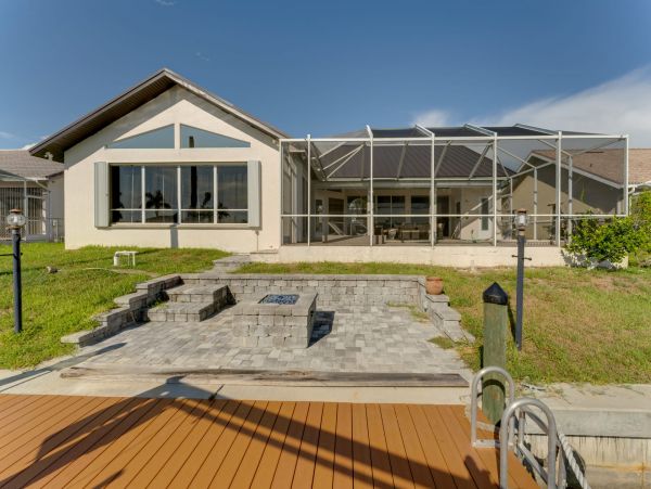 Waterfront Cape Coral 3 Bedroom Vacation Home