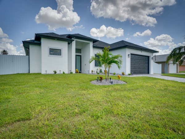 Cape Coral Home with 4 Bedrooms and Private Pool