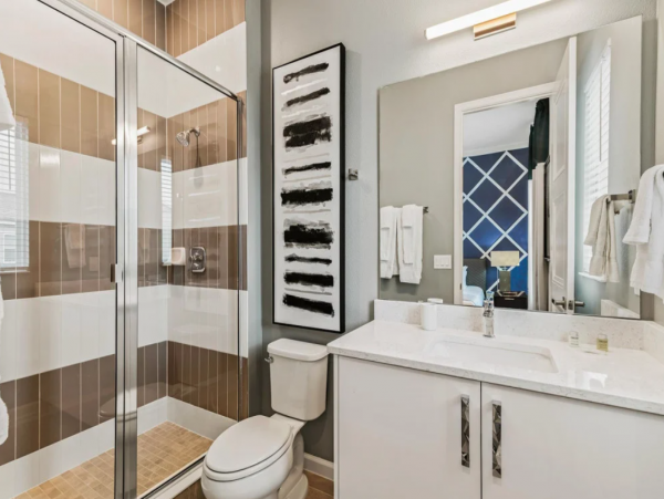 Incredible 11-Bdm Home in Orlando Luxury & Entertainment!