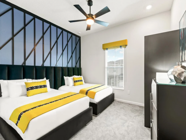 Incredible 11-Bdm Home in Orlando Luxury & Entertainment!