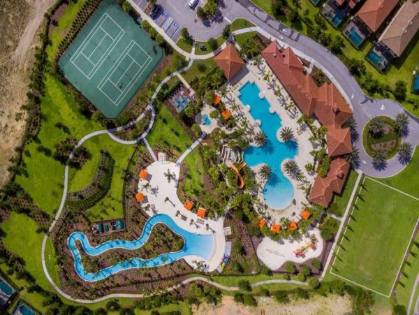 Luxury Davenport Vacation Rental Near Disney Attractions