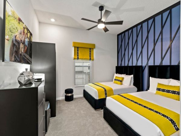 Luxury Eleven Bedroom Vacation Home in Orlando