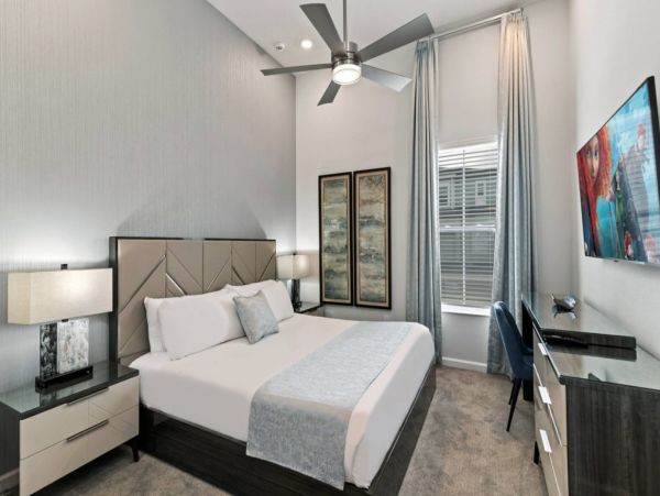 Luxury Eleven Bedroom Vacation Home in Orlando