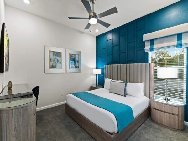 Luxury Eleven Bedroom Vacation Home in Orlando
