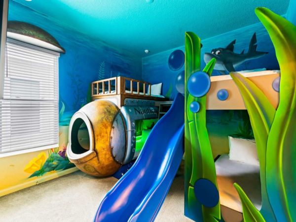 Luxury Eleven Bedroom Vacation Home in Orlando