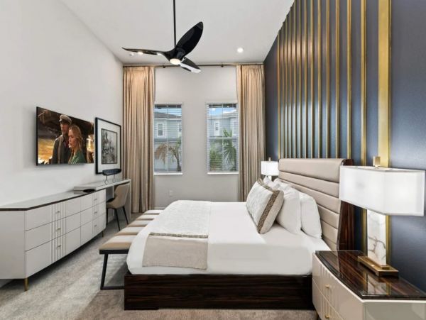 Luxury Eleven Bedroom Vacation Home in Orlando