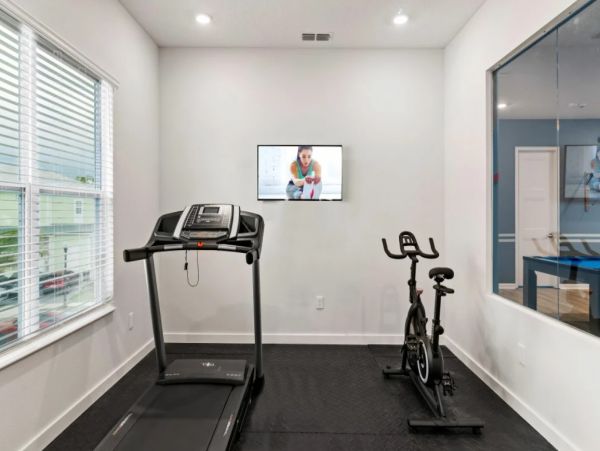 Luxury Eleven Bedroom Vacation Home in Orlando