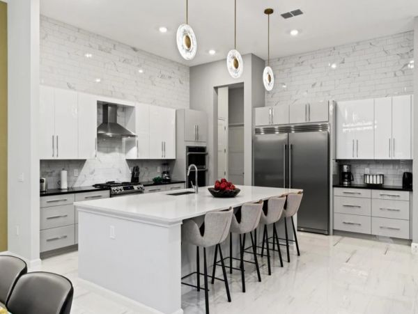 Luxury Eleven Bedroom Vacation Home in Orlando