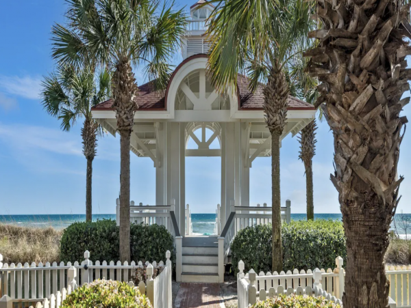 Six Bedroom luxury Destin Vacation Rental