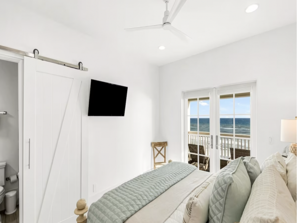 Six Bedroom luxury Destin Vacation Rental
