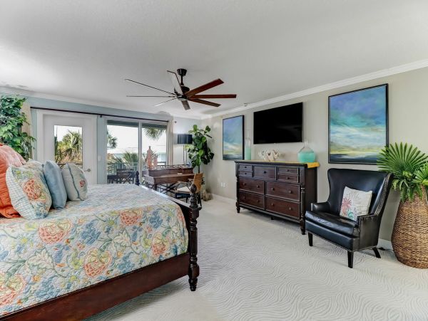 Luxury Amelia Island Vacation Rental 6-Bedroom Oceanfront Home with Pool & Rooftop Deck