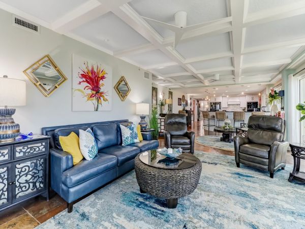 Luxury Amelia Island Vacation Rental 6-Bedroom Oceanfront Home with Pool & Rooftop Deck