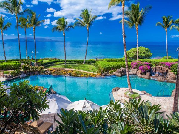 Paradise Home with 3 Bedrooms & Great Amenities