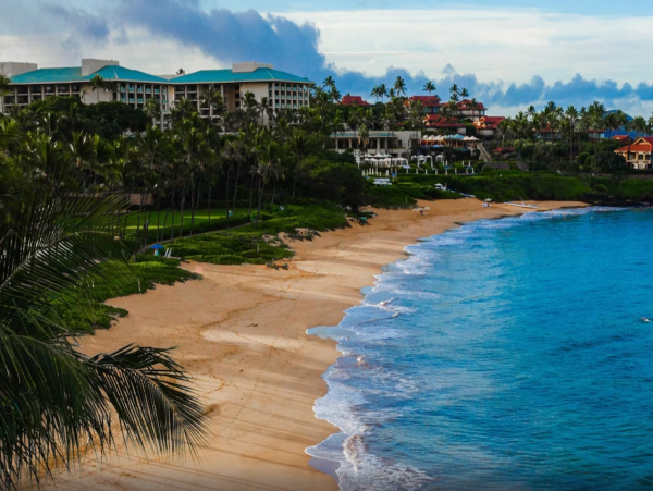 Paradise Home with 3 Bedrooms & Great Amenities