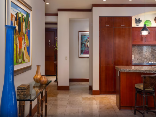 Paradise Home with 3 Bedrooms & Great Amenities