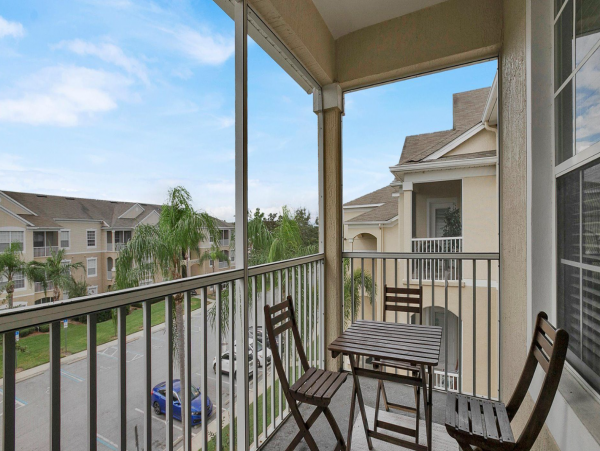 Kissimmee Spacious Three Bedroom Vacation Rental