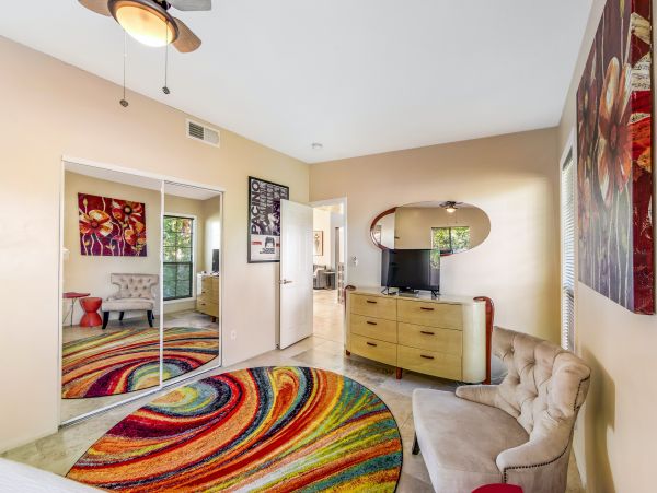 Mountain View Stylish Home With Private Pool and Hot Tub