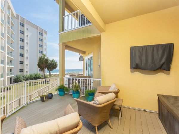 On Beach Pensacola Beach Vacation Condo Four Bedroom