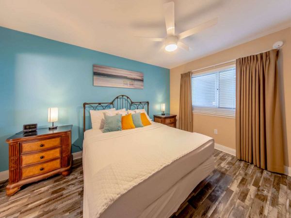 Panama City Beach Lovely Condo with Full Ocean Views
