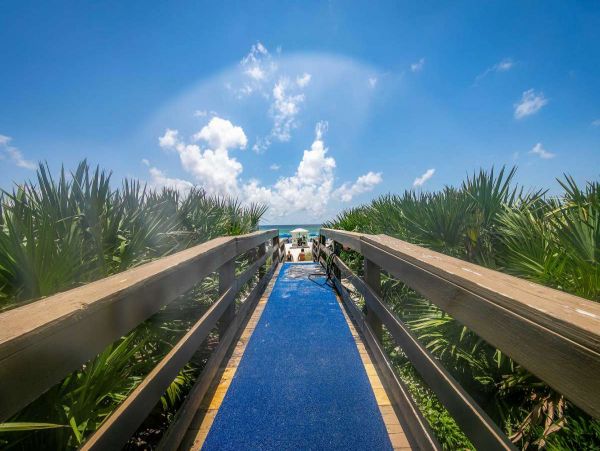 Panama City Beach Lovely Condo with Full Ocean Views