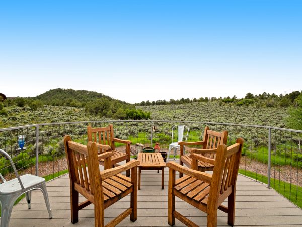 Carbondale Mountain Retreat with 5 Bedrooms