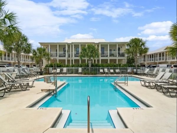 Three Bedroom Rental Home in Destin