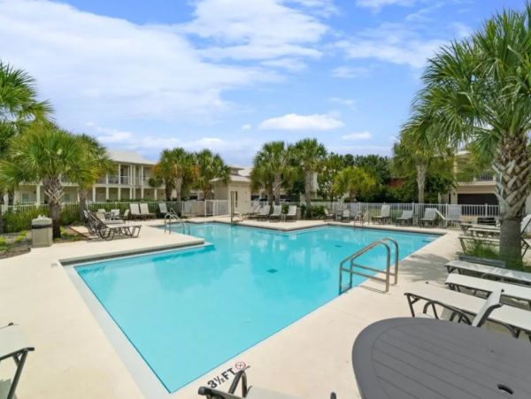 Three Bedroom Rental Home in Destin