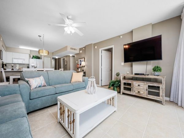 Fort Walton Three Bedroom Beachfront Condo Shared Pool