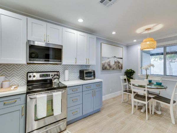 Cozy Two Bedroom Vacation Rental on Delray Beach
