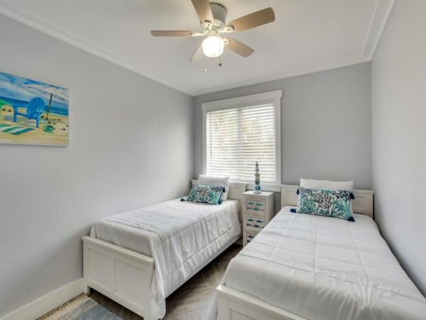 Cozy Two Bedroom Vacation Rental on Delray Beach