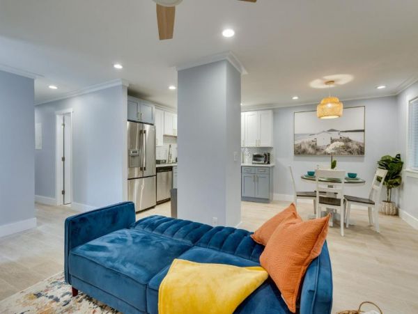Cozy Two Bedroom Vacation Rental on Delray Beach