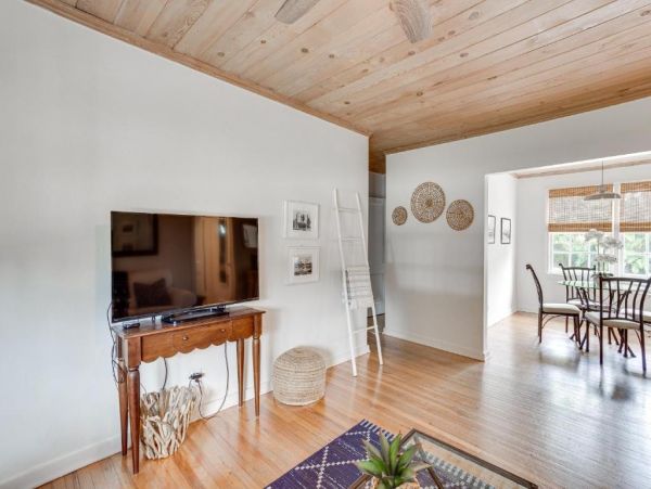 Great Delray Vacation Home Three Bedroom