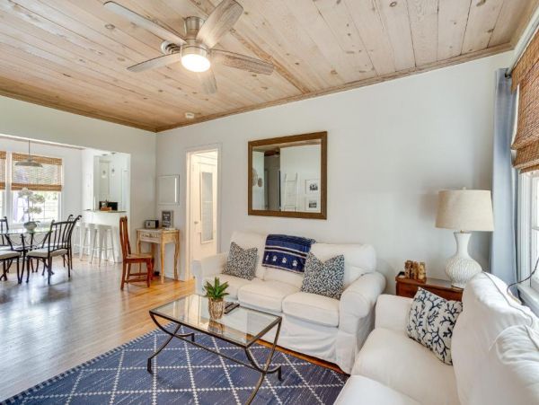 Great Delray Vacation Home Three Bedroom